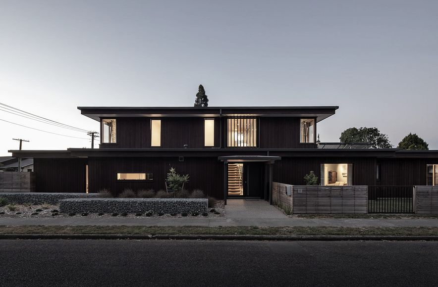 Linear House