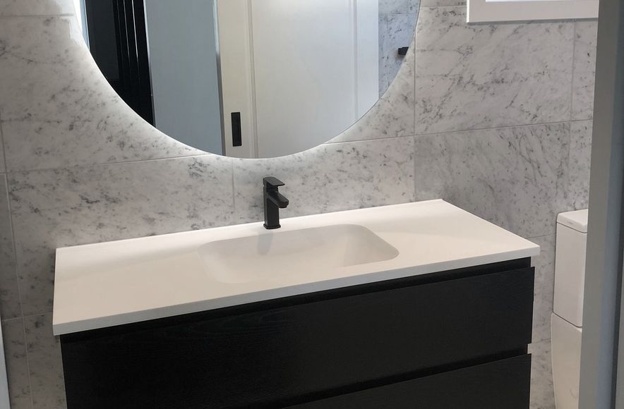 Carrara Tiled Bathroom