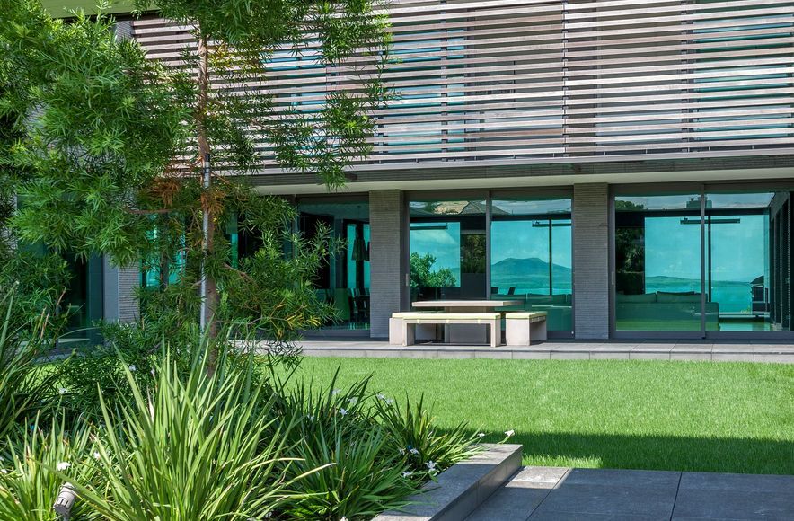 Castor Bay House