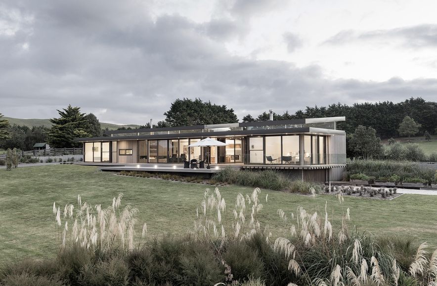 Chow:Hill Lake House