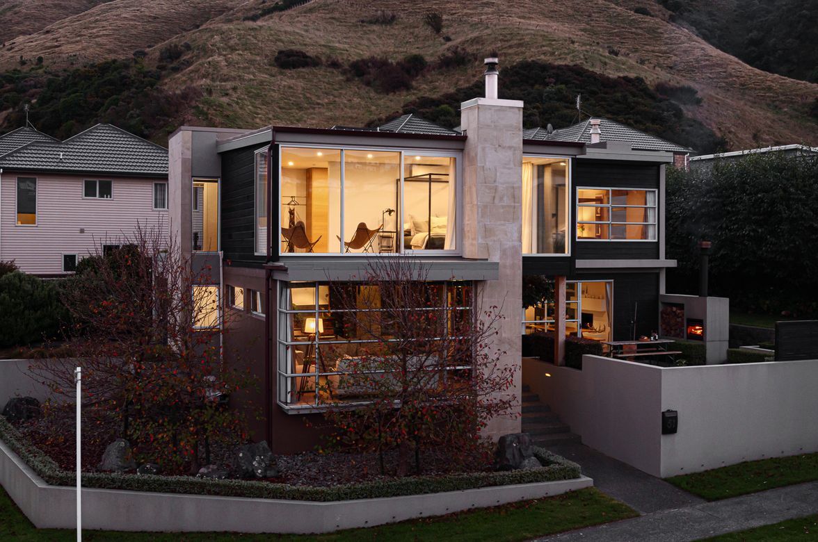 Churton Park House