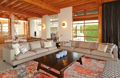 Clifftop Stunner - Narrowneck
