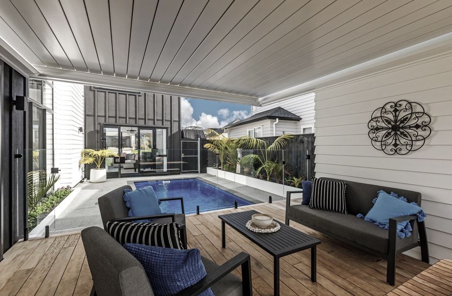 Colonial Drive, Millwater