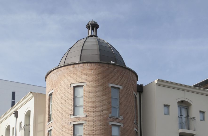 Cowlishaw Mews (1996)