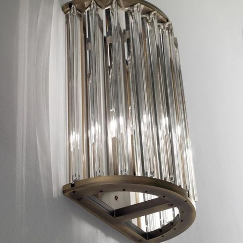 Crown Wall Light