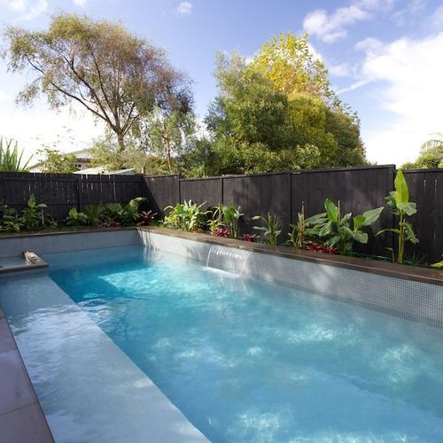 Custom Pool & Spa 