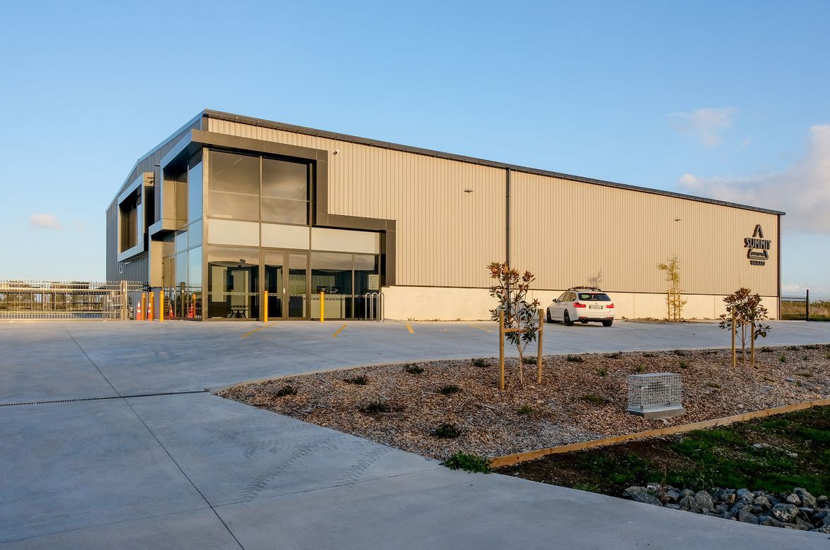 Summit Warehouse
