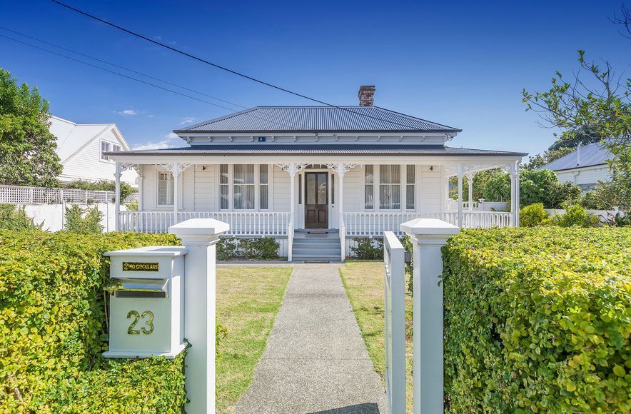 Devonport Villa