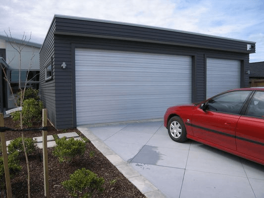Dominator Futura Garage Doors