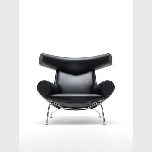 EJ100 Ox Easy Chair