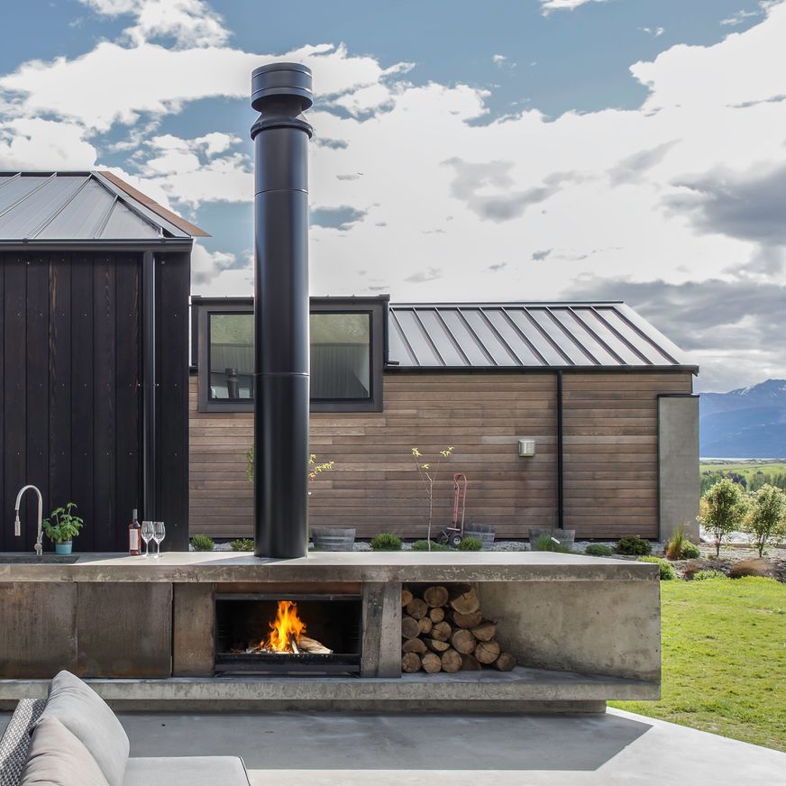 Escea EW5000 Outdoor Cooking Fire