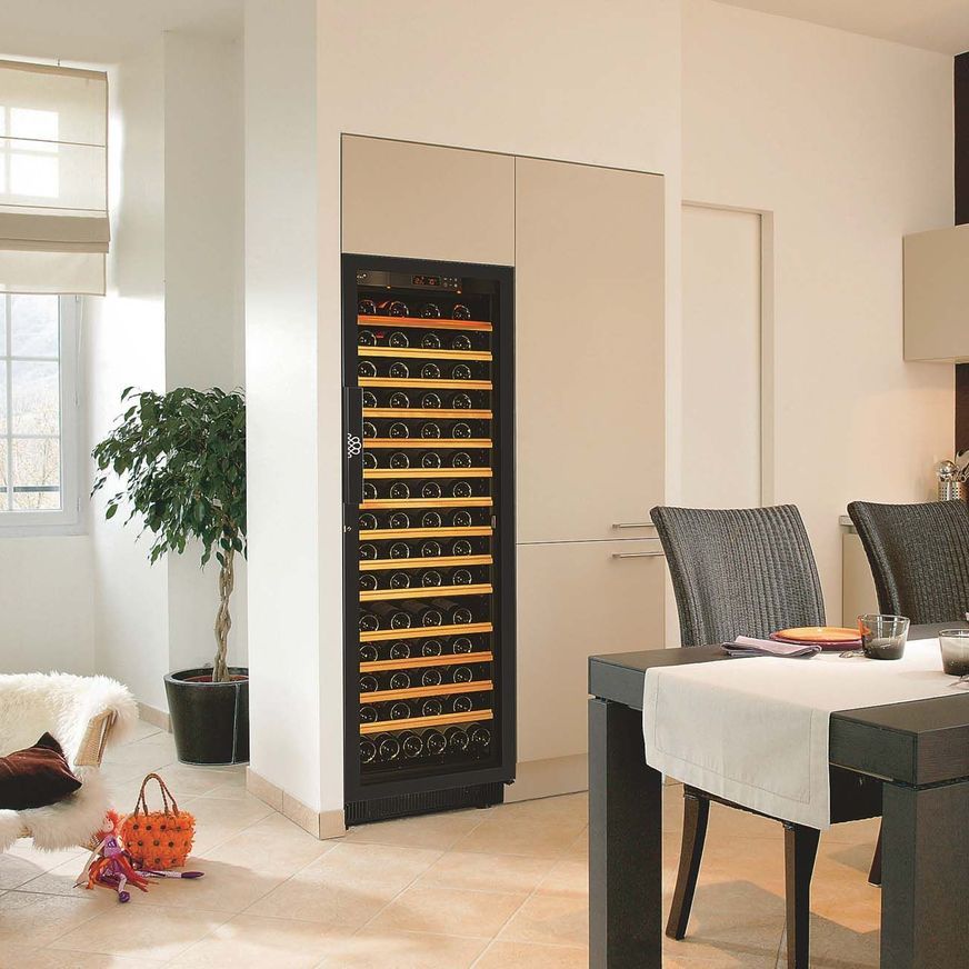 EuroCave Compact Wine Cabinet V259