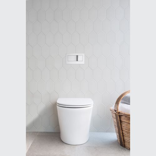 Evora Wall-Faced Suite