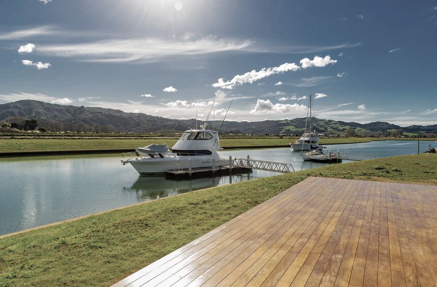 Feast House - Whitianga Waterways