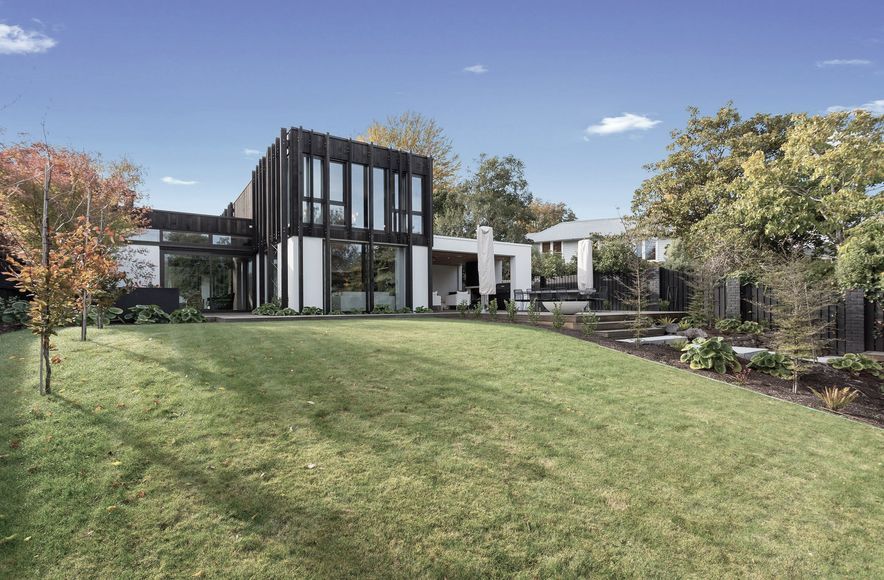 Fendalton House