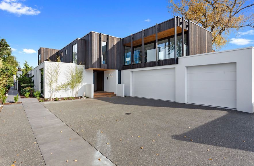 Fendalton House