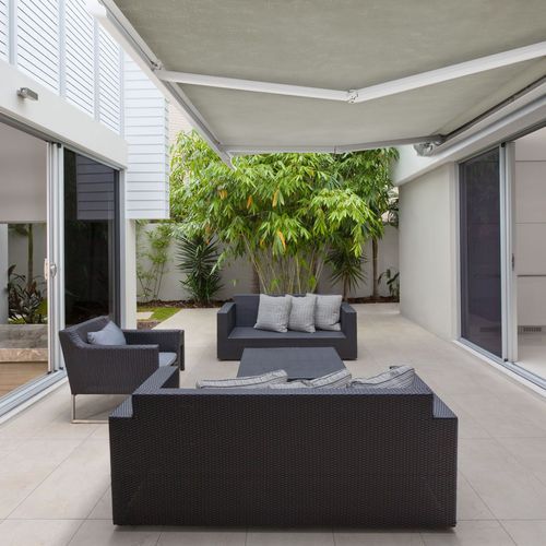 Fetuna Cassette Awning