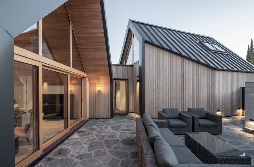 Four Views Residence