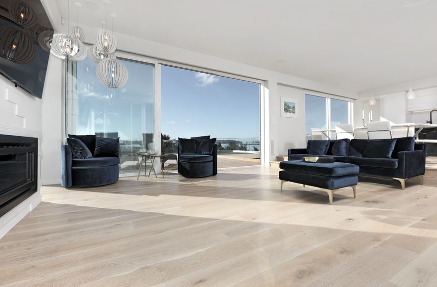 FREEDOM FLOORING - Elegant Oak White Wash