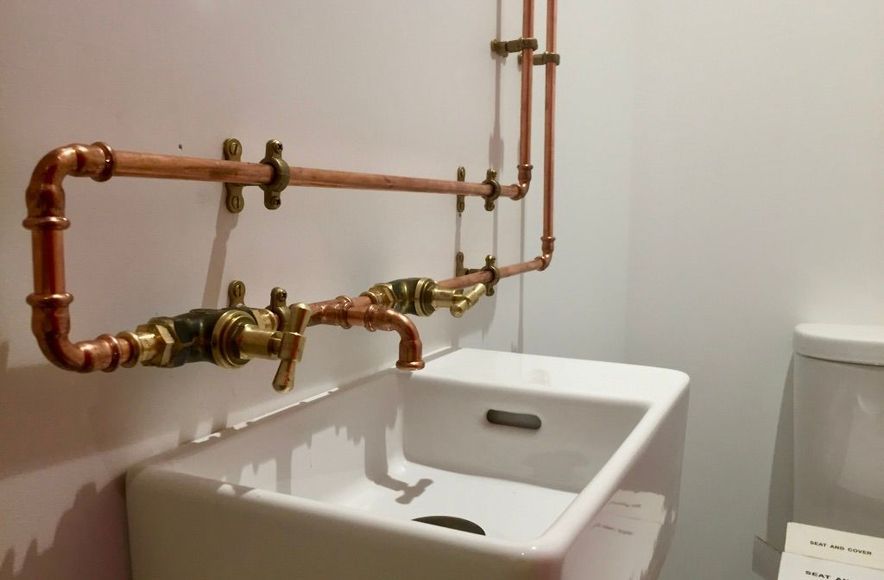 Freeport Bayfair - Bathroom custom copper sink