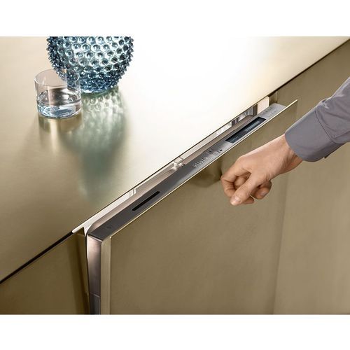 Miele Knock To Open Dishwasher XL