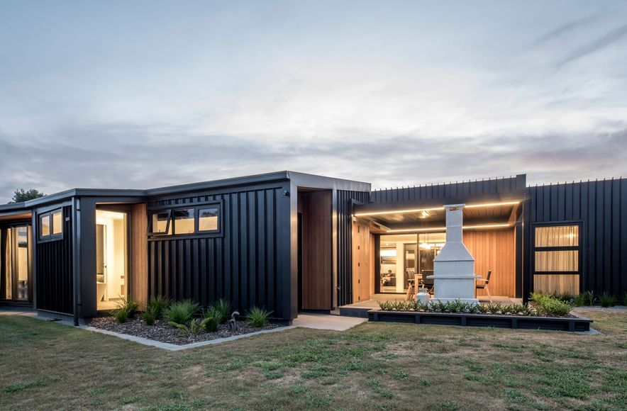 G & L House