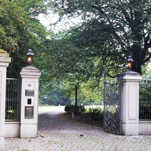 Gracieuze On Foot