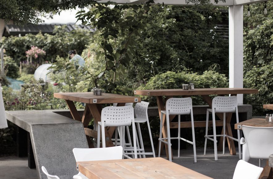 Garden Bar