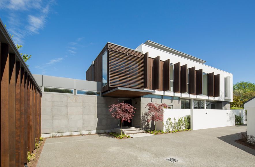 A garden house in the garden city
