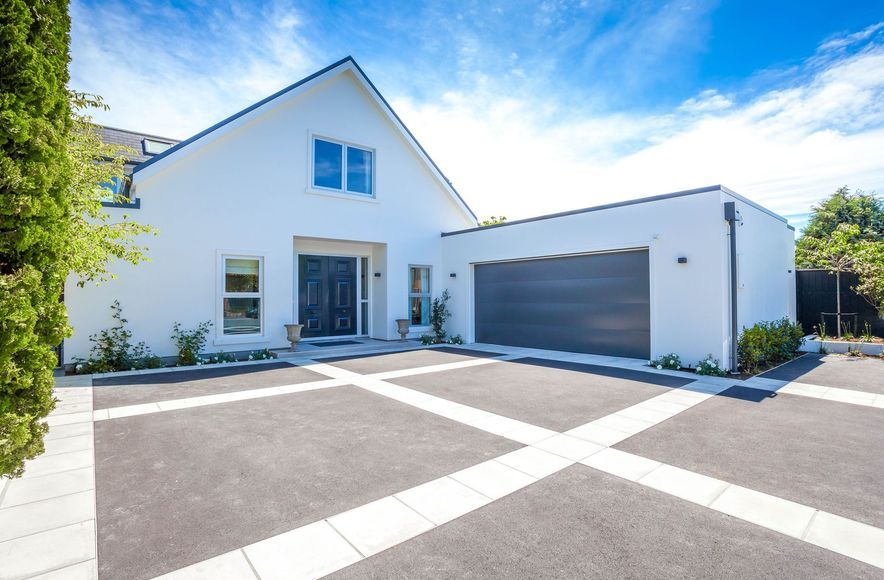 Garden Road Home