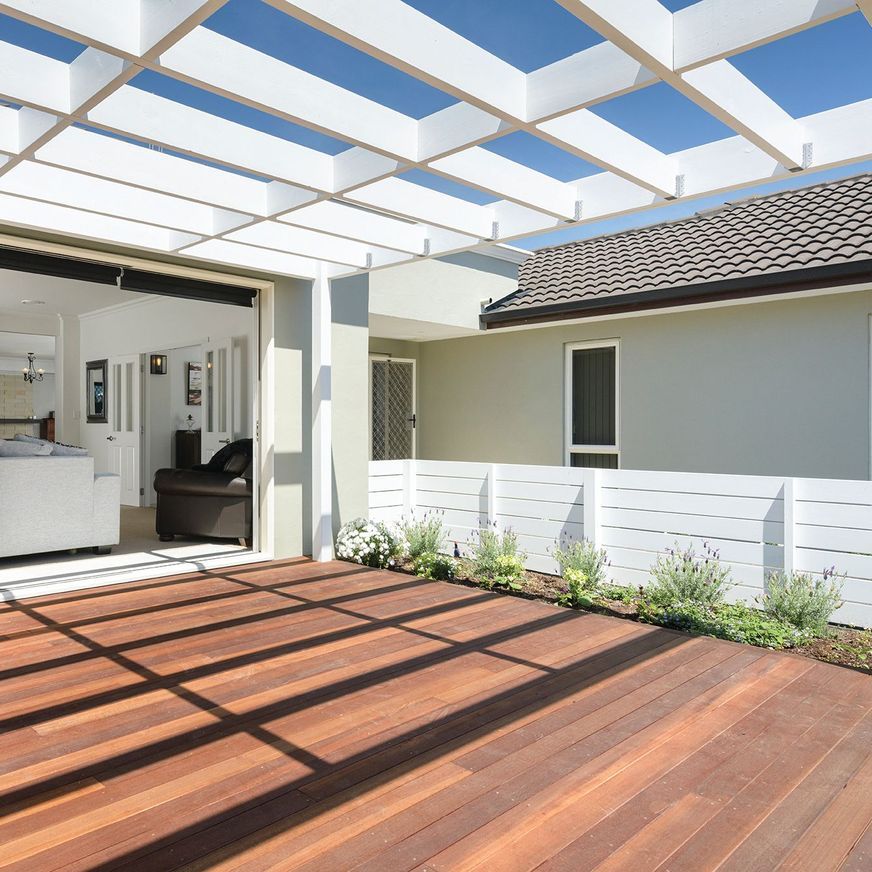 GenLam® Laminated Post and Fencing System