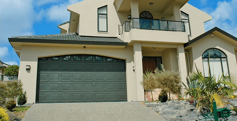 Dominator Georgian Garage Doors