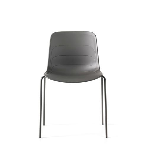 Grade Chair