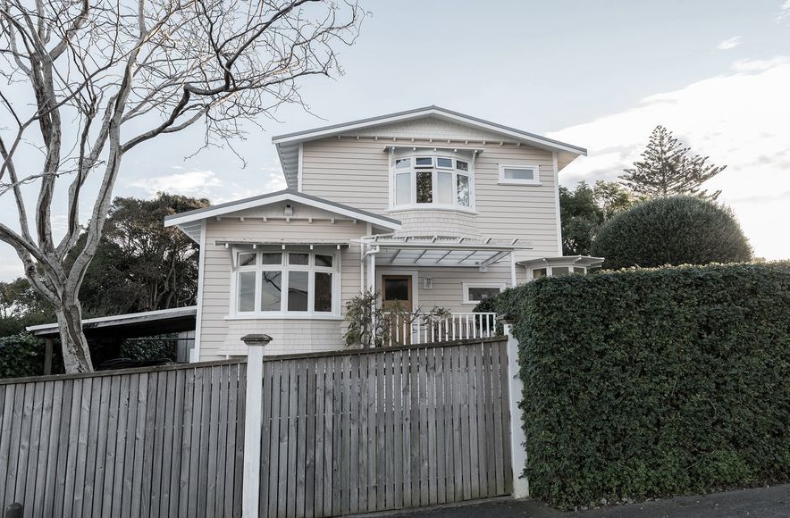 Going Up in Onehunga