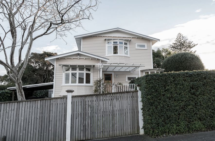 Going Up in Onehunga