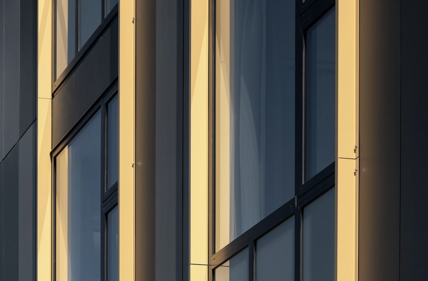 Hanson St Apartments