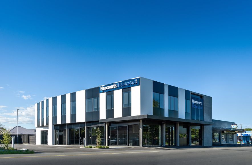 Harcourts Holmwood Commercial Premesis