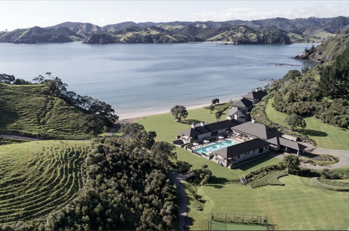 Helena Bay Lodge