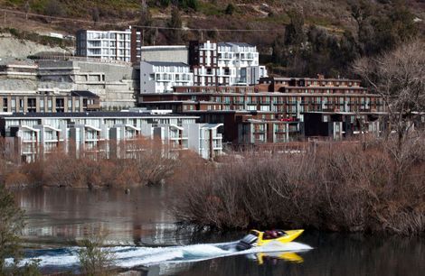 Hilton Hotel, Queenstown | Peddle Thorp Architects