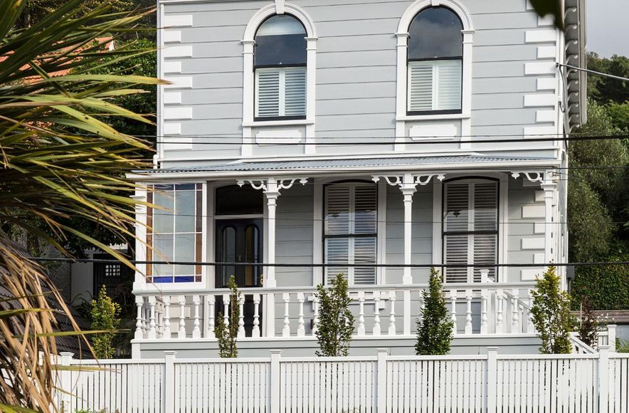 Tinakori: historic villa updated