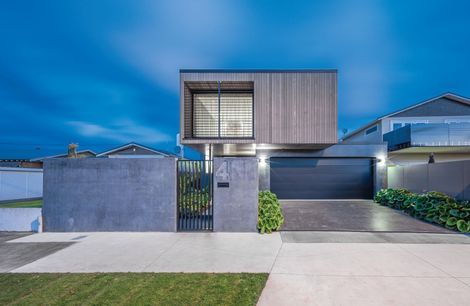 House for Brent & Jazz