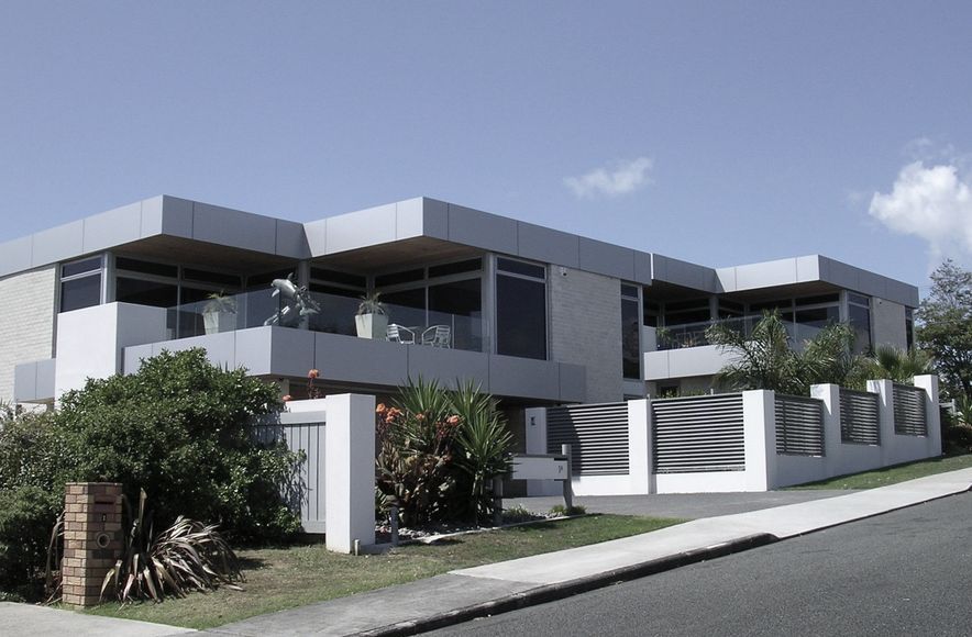 Howick Gold Award Units