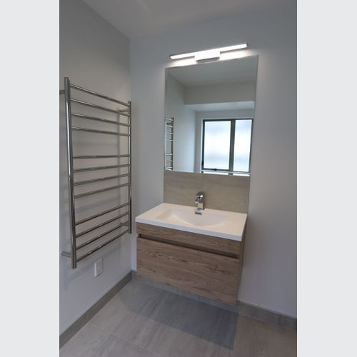 12-Volt Round Heated Towel Ladders
