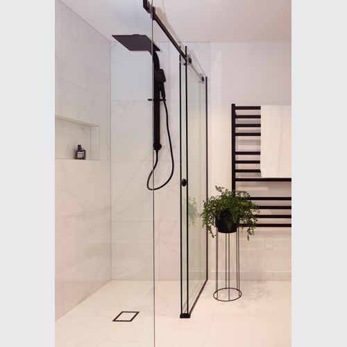 Elite Square Heated Towel Ladders