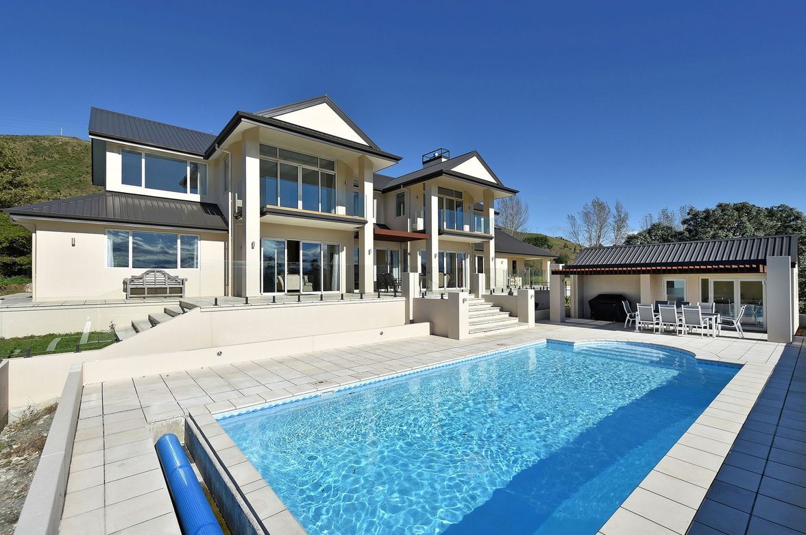 Richmond/Tasman Modern Manor
