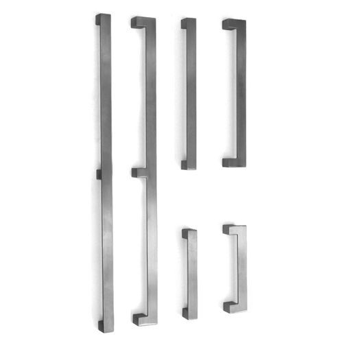 KAT G pull handle