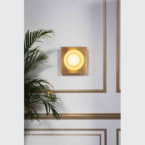 Kins Wall Light