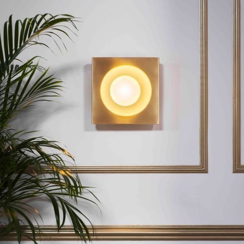 Kins Wall Light