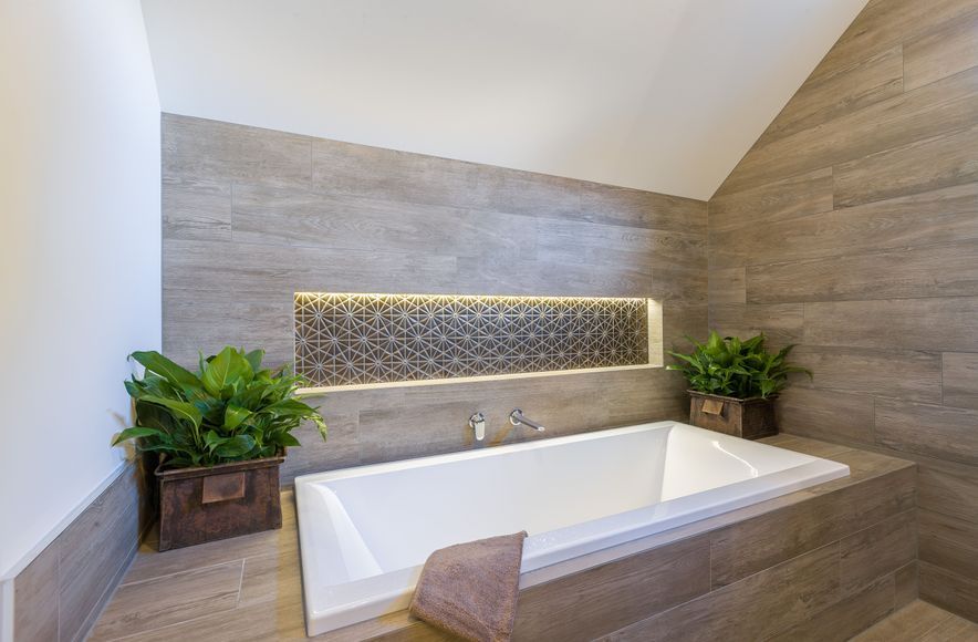 Karaka Guest Bathroom