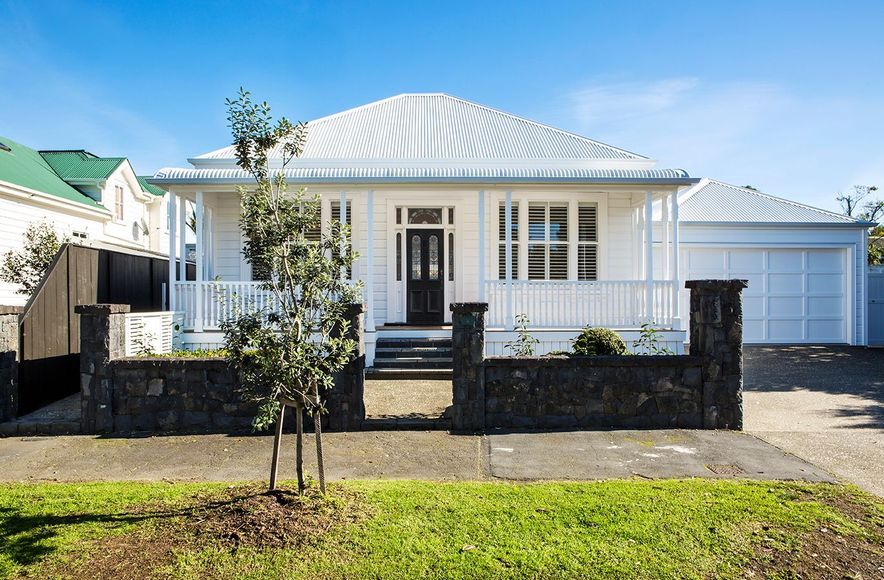 Kawaka Street